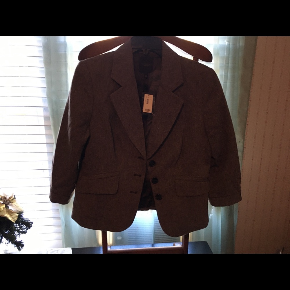 Jacket - Picture 2 of 2